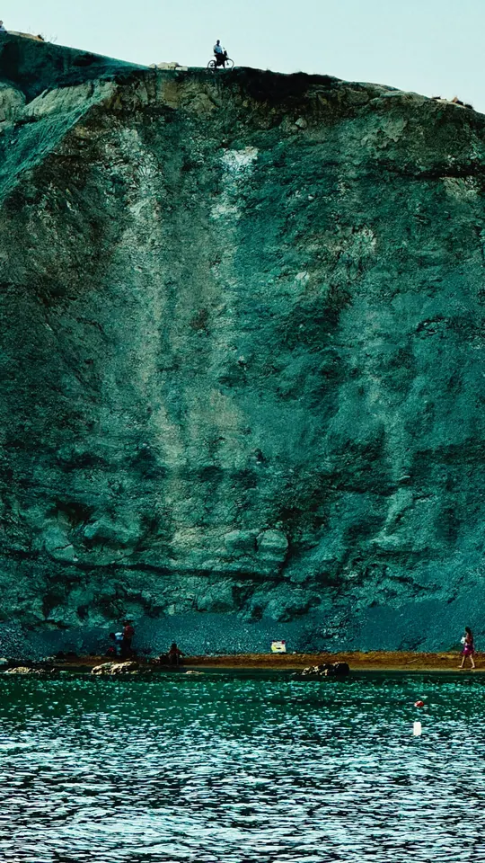 the others, photo 8